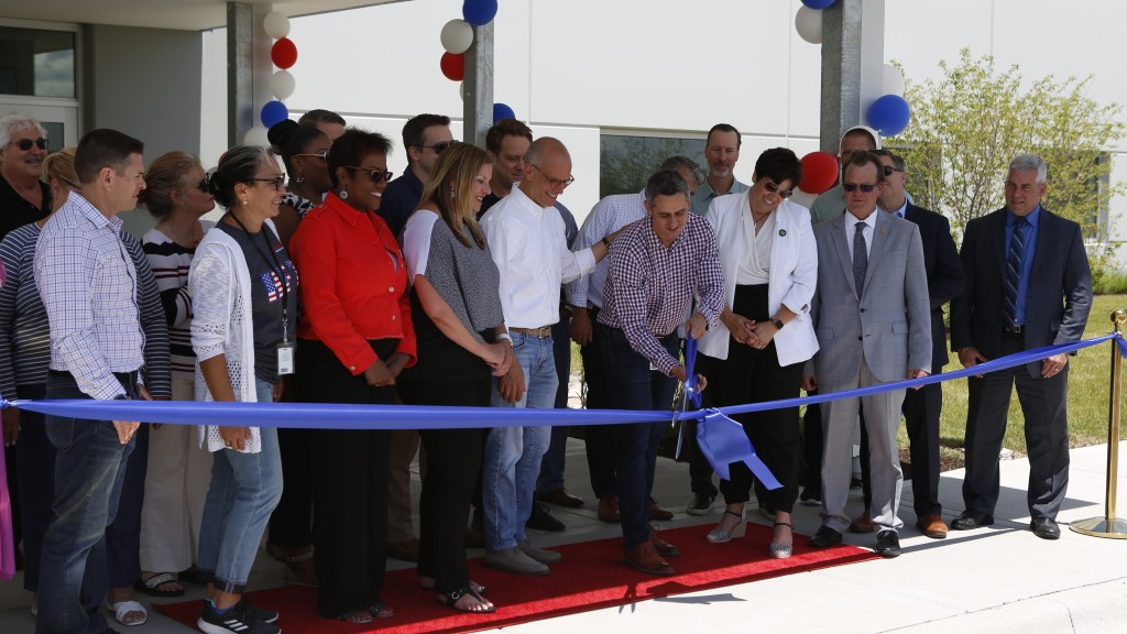HARBOR FREIGHT TOOLS OPENS NEW DISTRIBUTION CENTER IN JOLIET Harbor