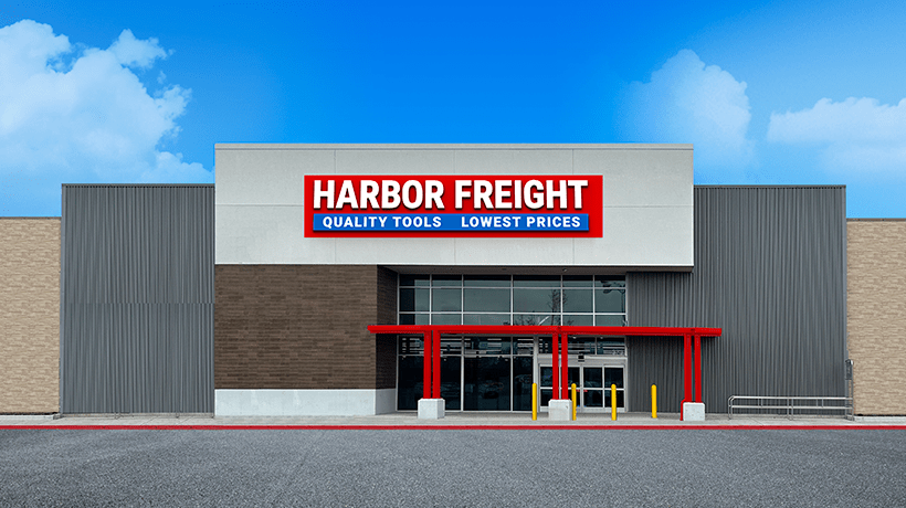 Harbor Freight opens local store - Delaware Gazette
